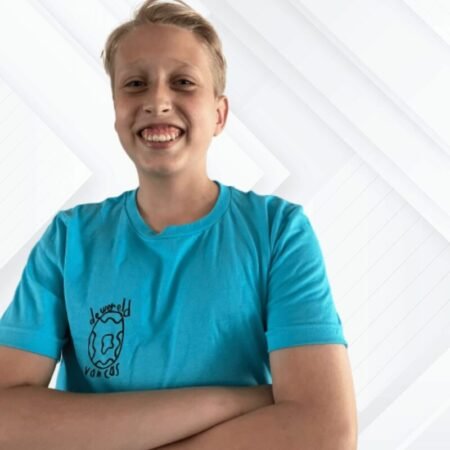 t-shirt-turquoise